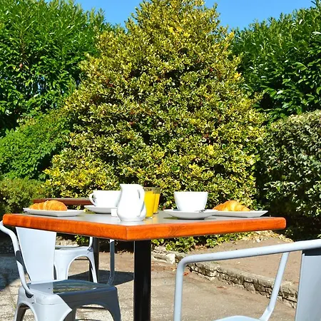 Otel Agil Saint-Herblain